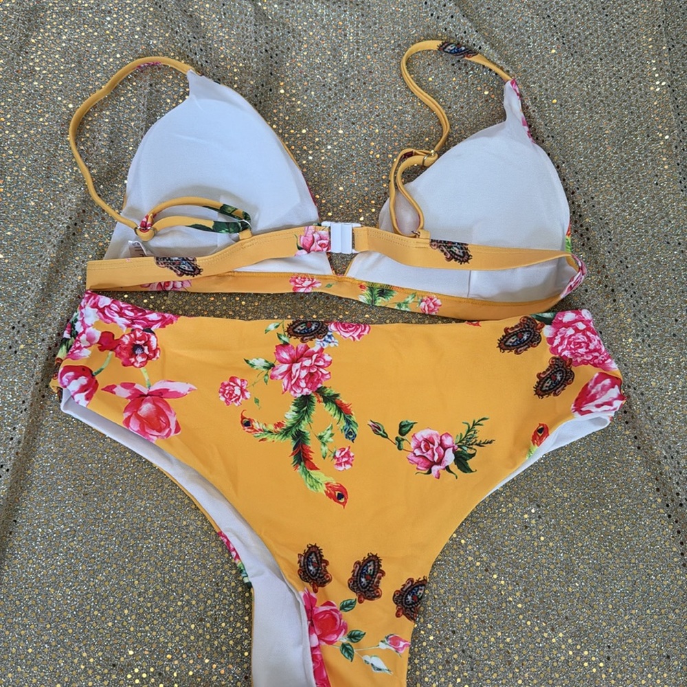 Floral women’s  colorful swimsuit two peice / bikini - Picture 6 of 11